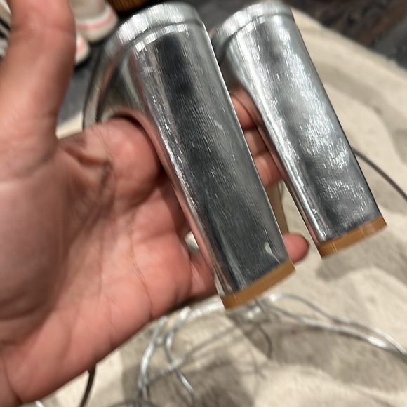 SILVER METALLIC SANDALS
BILLINI - Picture 3 of 5